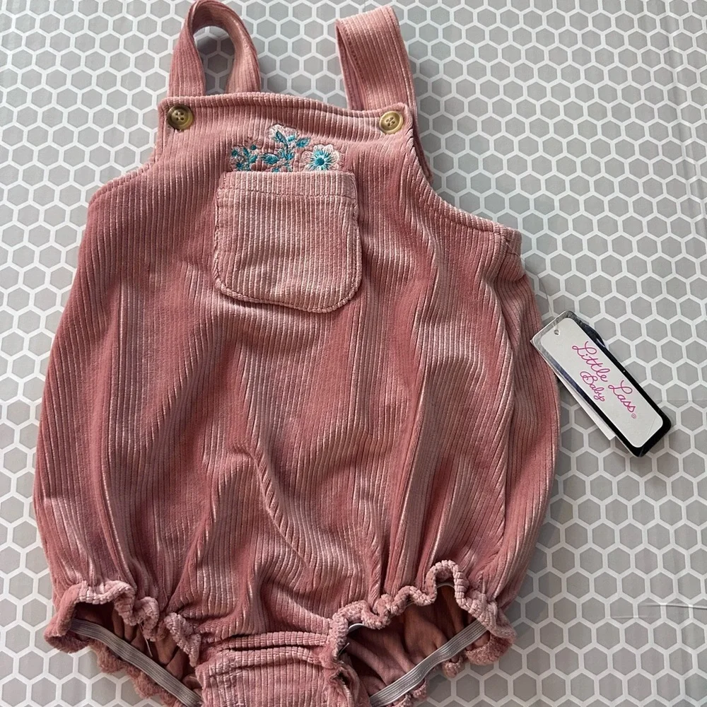 NWT Little Lass Baby Cream and Pink 4 Piece Set with Hat Size 24M - Picture 13 of 16
